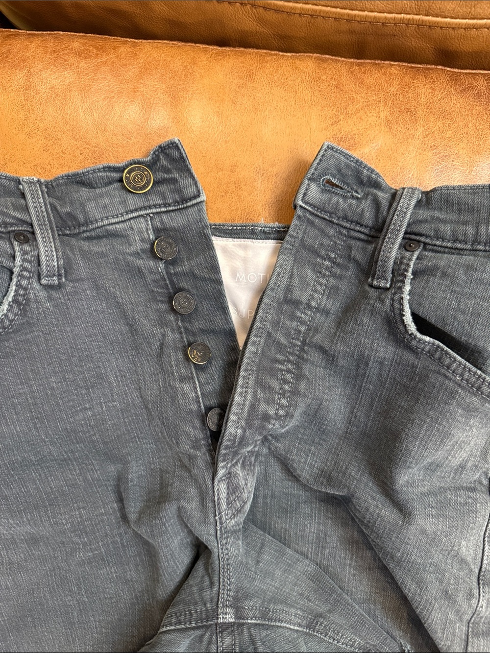 MOTHER Denim The Tripper Cutoff Fray Shorts Sz 26 The Devil May Care Black Grey - Picture 2 of 10